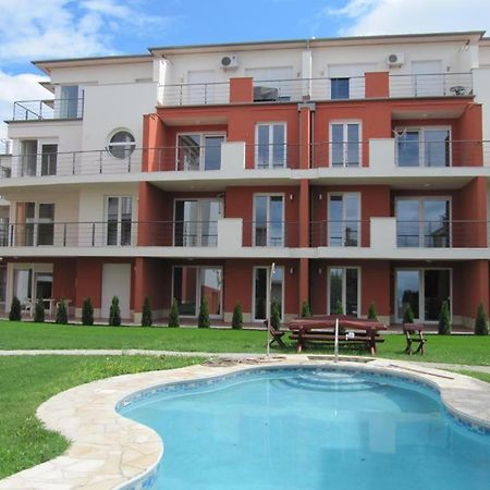 Goldenbeach Deluxe Apartment Шіофок Екстер'єр фото