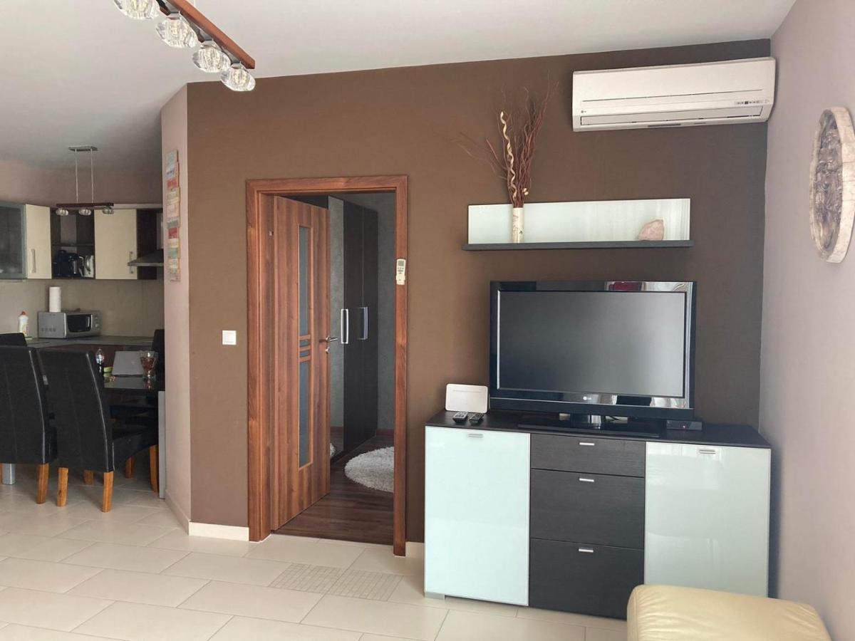 Goldenbeach Deluxe Apartment Шіофок Екстер'єр фото